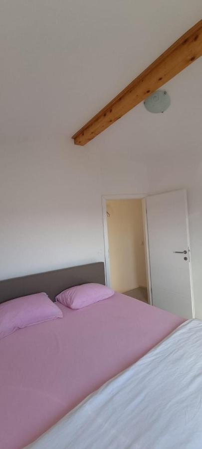 Apartmani Lanterna Đảo Krk Ngoại thất bức ảnh